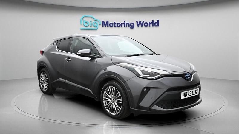 Used Toyota C-HR 184 HP (135 kW) 2023 Grey SUV