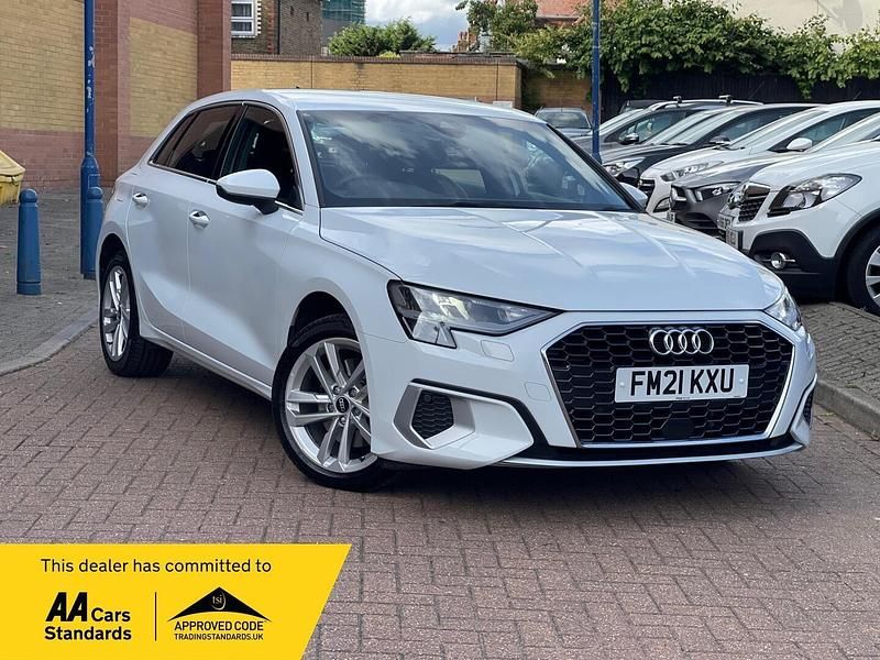 White Used 2021 Audi A3 e-tron Sport Hatchback | £18,799 (Good price) - Image 1/4