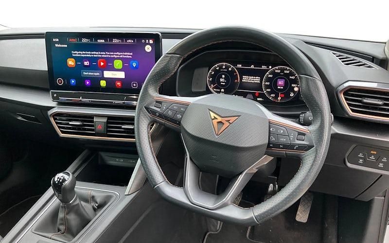 Used Cupra Leon 150 HP (110 kW) 2023 White Hatchback