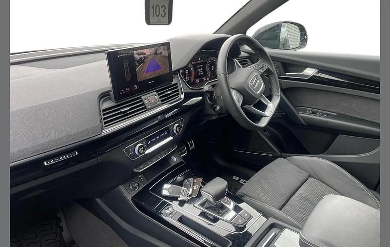 Used Audi Q5 Black Edition 268 HP (197 kW) 2024 Grey SUV