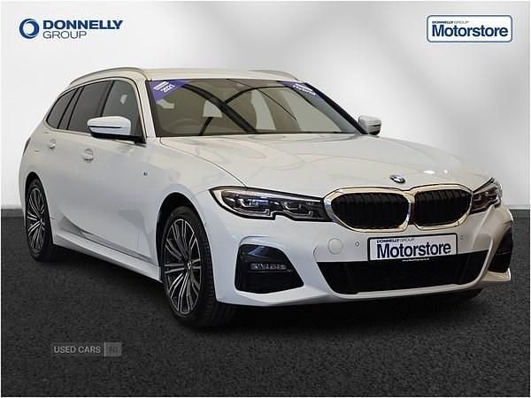 White Used 2021 BMW 330e M Sport Estate | £21,995 (Fair price) - Image 1/4