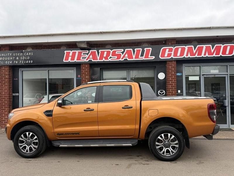 Begagnad Ford Ranger Wildtrack 2020 Orange Pickup