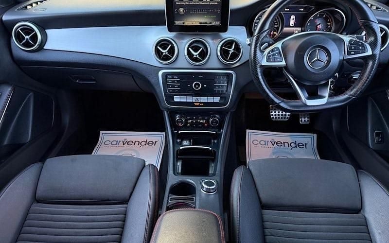 Begagnad Mercedes CLA180 AMG line 122 HK (89 kW) 2017 Sedan