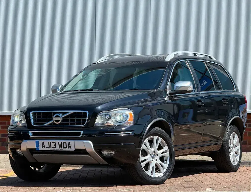 Used Volvo XC90 SE 200 HP (147 kW) 2013 Black SUV