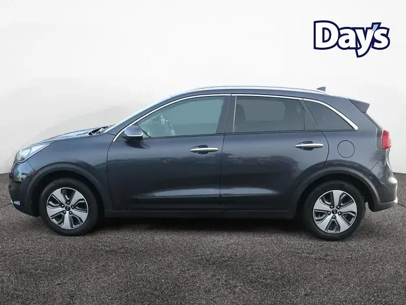 Used Kia Niro 139 HP (102 kW) 2019 Grey SUV
