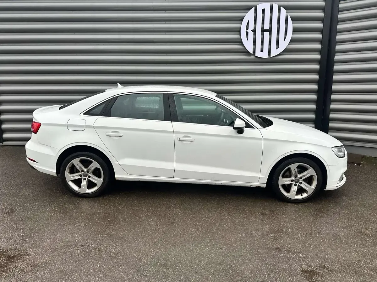 Used Audi A3 Sport 116 HP (85 kW) 2017 White Sedan