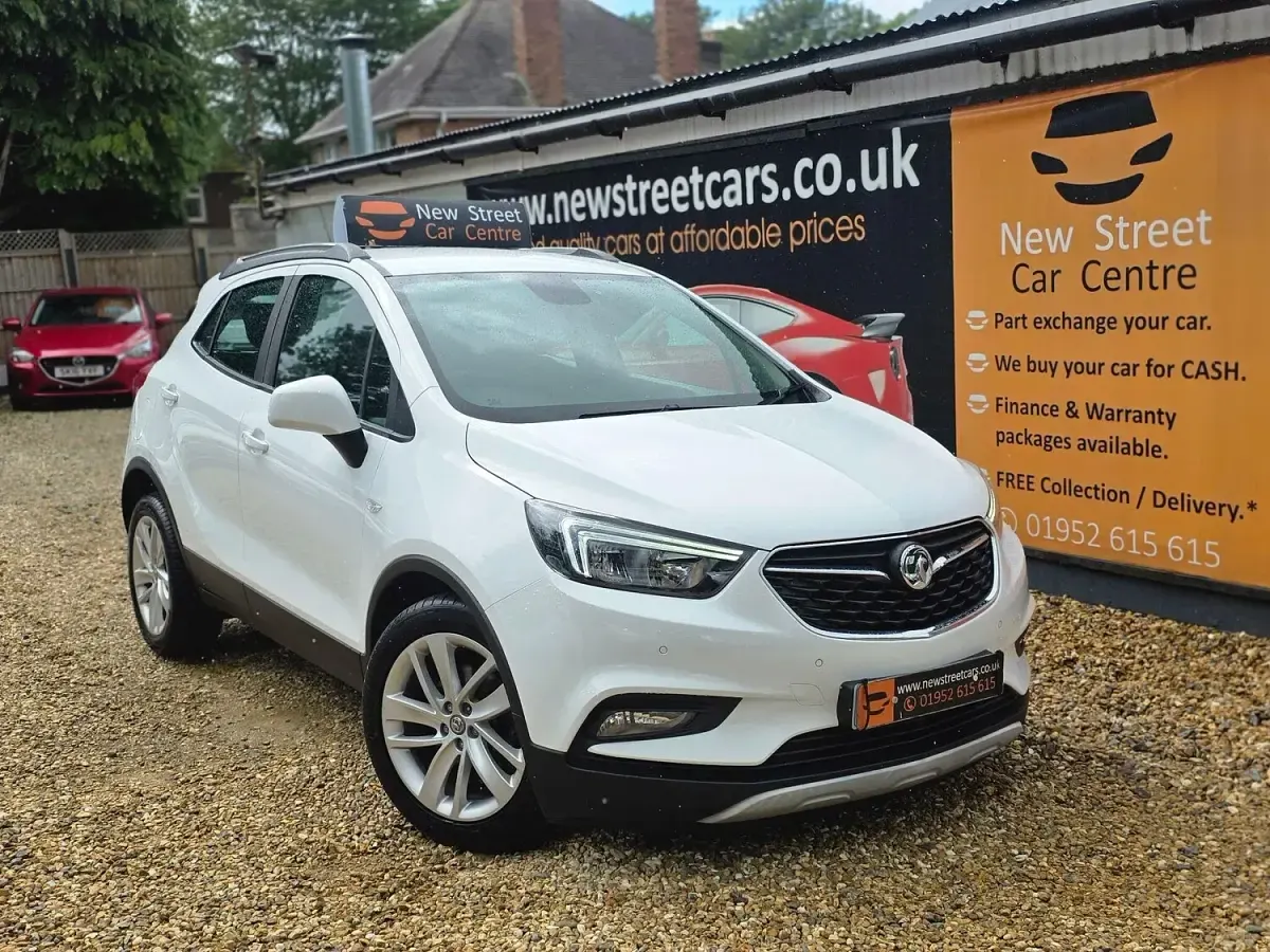 Used Vauxhall Mokka X Active 140 HP (102 kW) 2017 White SUV