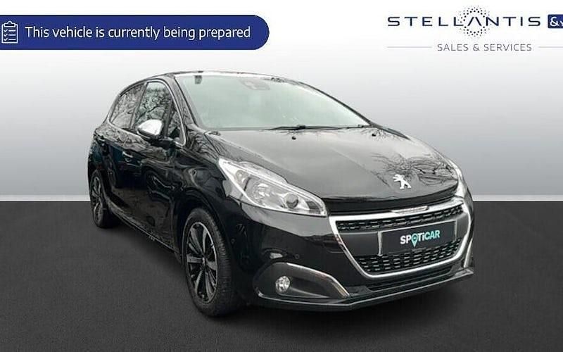 Used 2019 Peugeot 208 Hatchback | £7,457 (Fair price) - Image 1/1