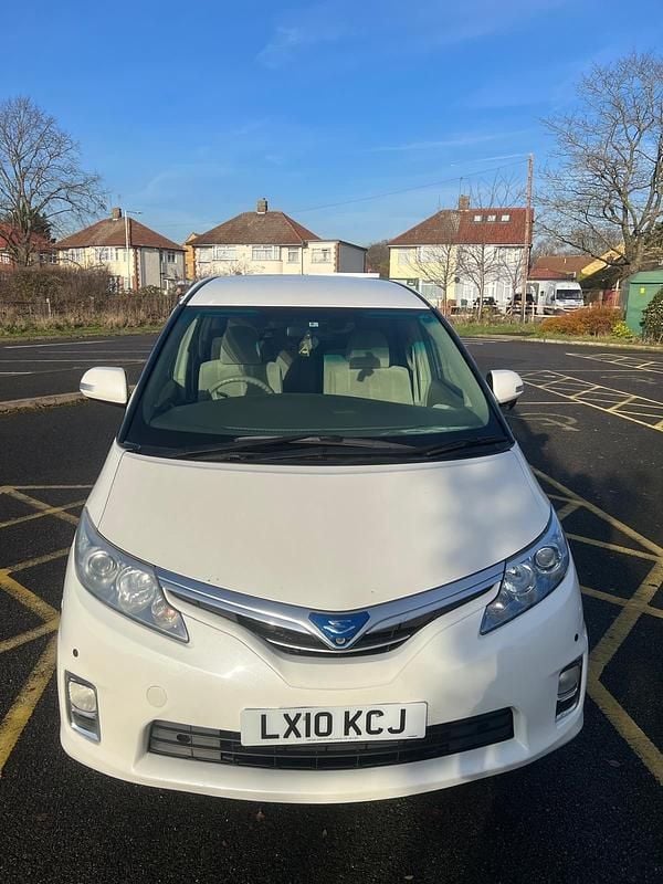 Used Toyota Estima 2023 White MPV