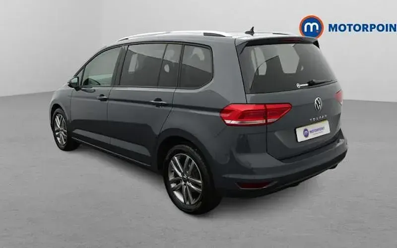 Used VW Touran Match 150 HP (110 kW) 2025 Grey MPV