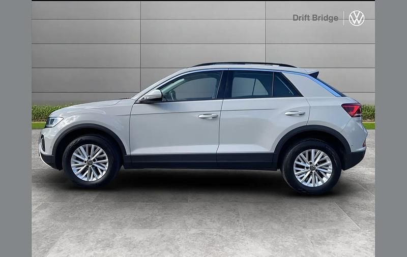 Used VW T-Roc Life 150 HP (110 kW) 2022 Grey SUV