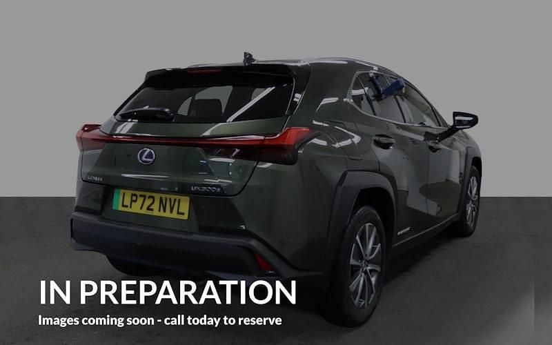 Used Lexus UX 150 kW (204 HP) 2022 Green SUV