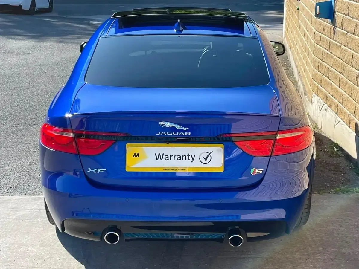 Used Jaguar XF S 300 HP (220 kW) 2016 Blue Sedan