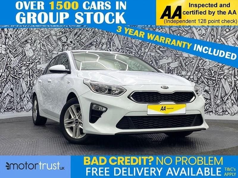 White Used 2019 Kia Ceed Hatchback | £11,295 (Fair price) - Image 1/2
