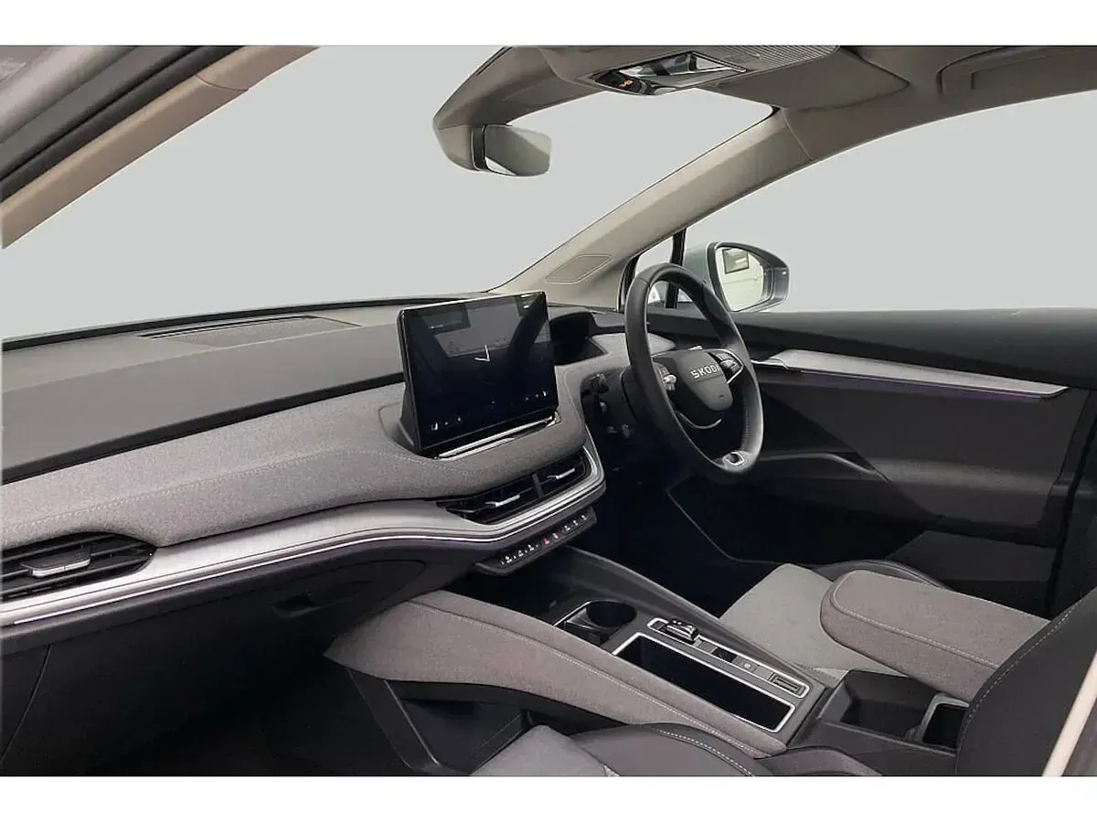 Used Skoda Enyaq iV 154 kW (210 HP) 2025 Brilliant silver metallic SUV