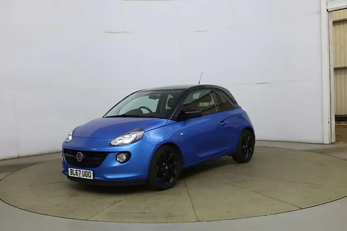 Used Vauxhall Adam 70 HP (51 kW) 2017 Blue Hatchback