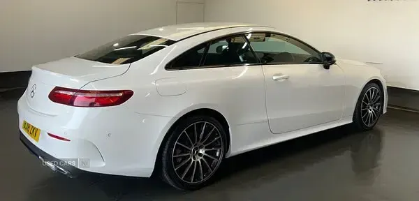 Used Mercedes E220 AMG line 194 HP (142 kW) 2018 White Coupe