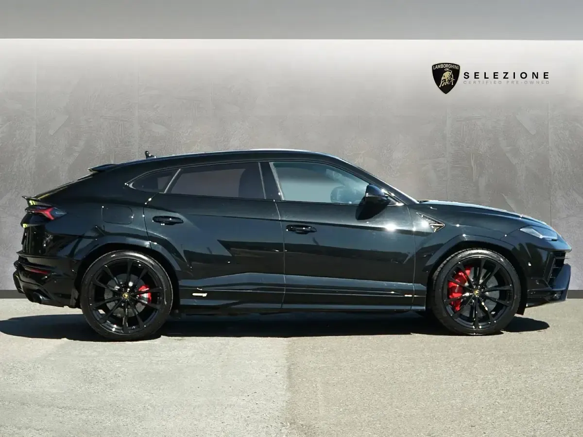 Used Lamborghini Urus 2024 Black SUV