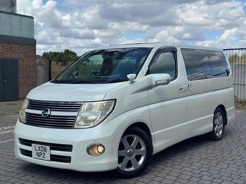 Used Nissan Elgrand 2008 White MPV