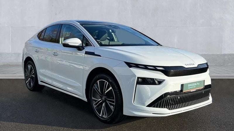 Moon white metallic New 2025 Skoda Enyaq iV SUV | £35,690 (Fair price) - Image 1/4