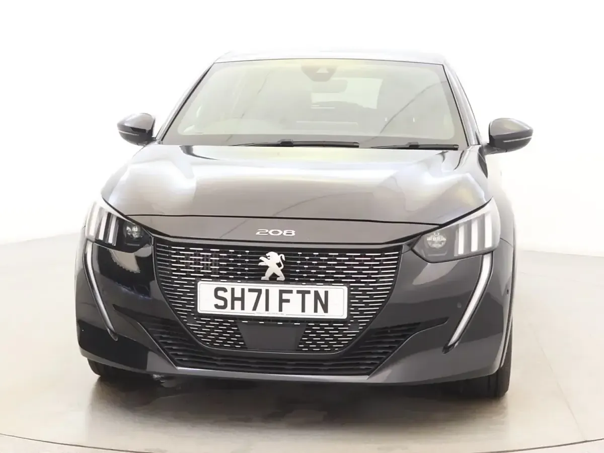 Usado Peugeot 208 GTi 2022 Negro Utilitario