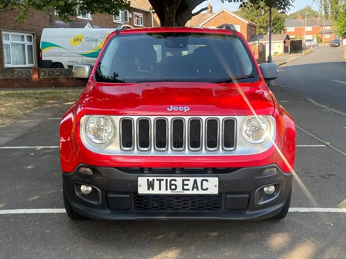 Used Jeep Renegade Limited 120 HP (88 kW) 2016 Red SUV