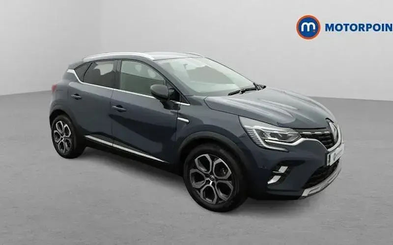 Used Renault Captur Techno 91 HP (66 kW) 2024 SUV
