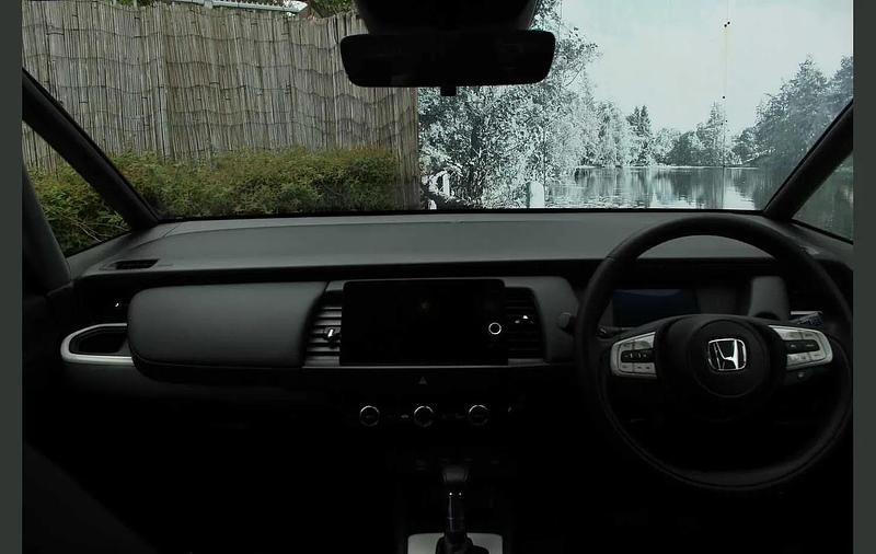 Used Honda Jazz Advance 122 HP (89 kW) 2023 Midnight blue beam Hatchback