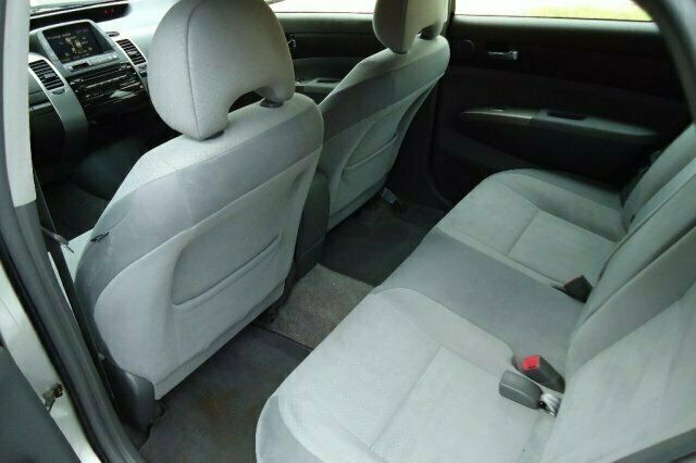 Used Toyota Prius 76 HP (55 kW) 2004 Hatchback