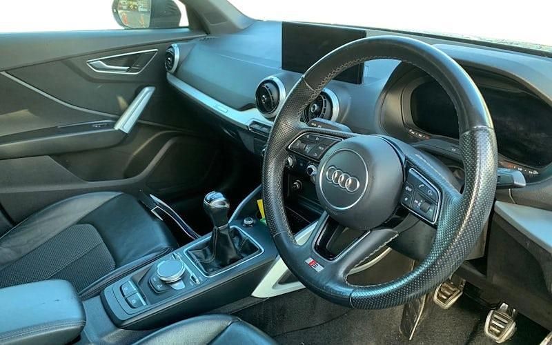 Used Audi Q2 S-Line 150 HP (110 kW) 2026 SUV