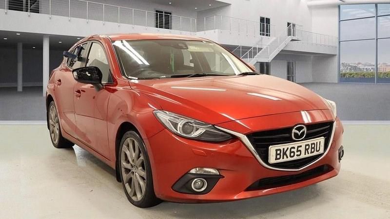 Usado Mazda 3 Inclusive 150 HP (110 kW) 2015 Vermelho Citadino