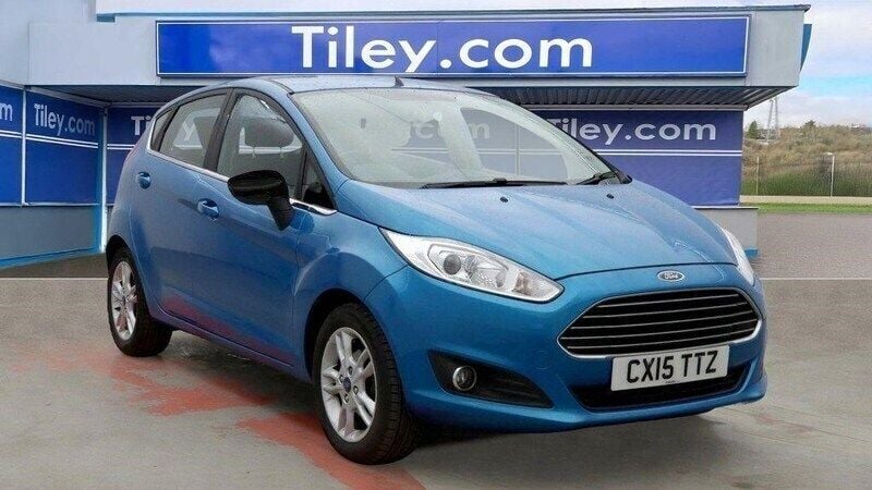 Blue Used 2015 Ford Fiesta Zetec Hatchback | £6,490 (Fair price) - Image 1/2