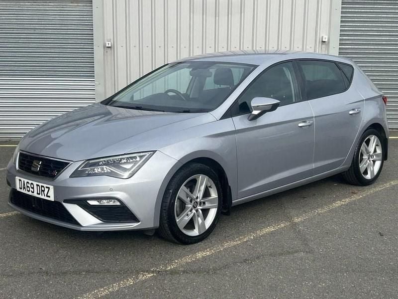Silver Used 2020 Seat Leon FR Hatchback | £11,300 (Good price) - Image 1/4