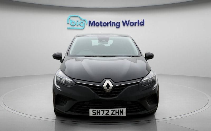 Used Renault Clio V Evolution 90 HP (66 kW) 2023 Black Hatchback