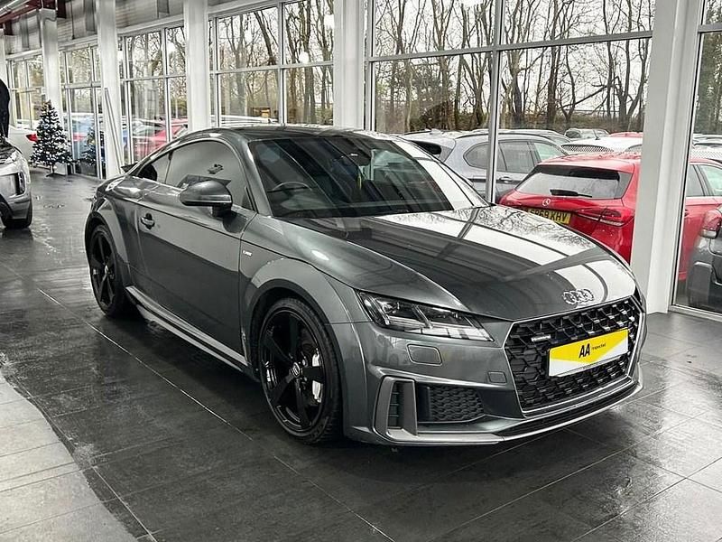 Used Audi TT Black Edition 245 HP (180 kW) 2019 Grey Coupe