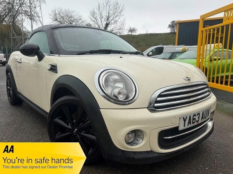 White Used 2013 Mini Cooper Coupé Coupe | £4,249 (Fair price) - Image 1/4