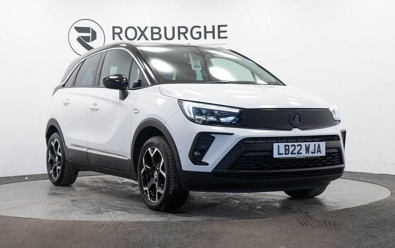White Used 2022 Vauxhall Crossland Ultimate SUV | £12,599 (Good price) - Image 1/4
