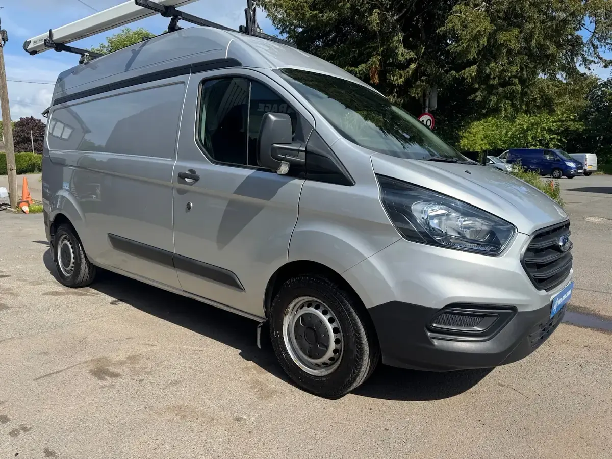 Used Ford Transit Custom 130 HP (95 kW) 2018 Silver Van