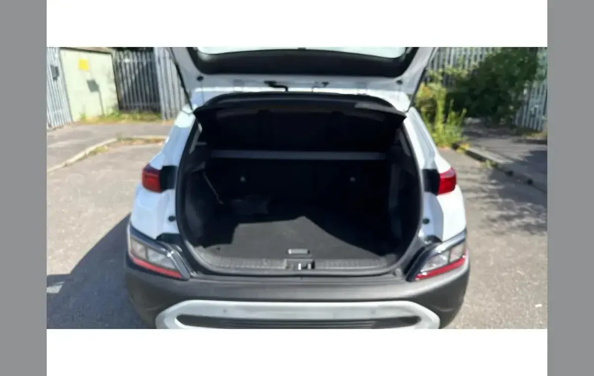Used Hyundai Kona SE 117 HP (86 kW) 2023 White SUV