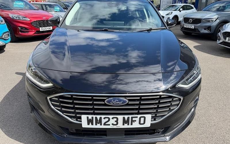 Used Ford Focus Titanium 125 HP (91 kW) 2023 Black Hatchback