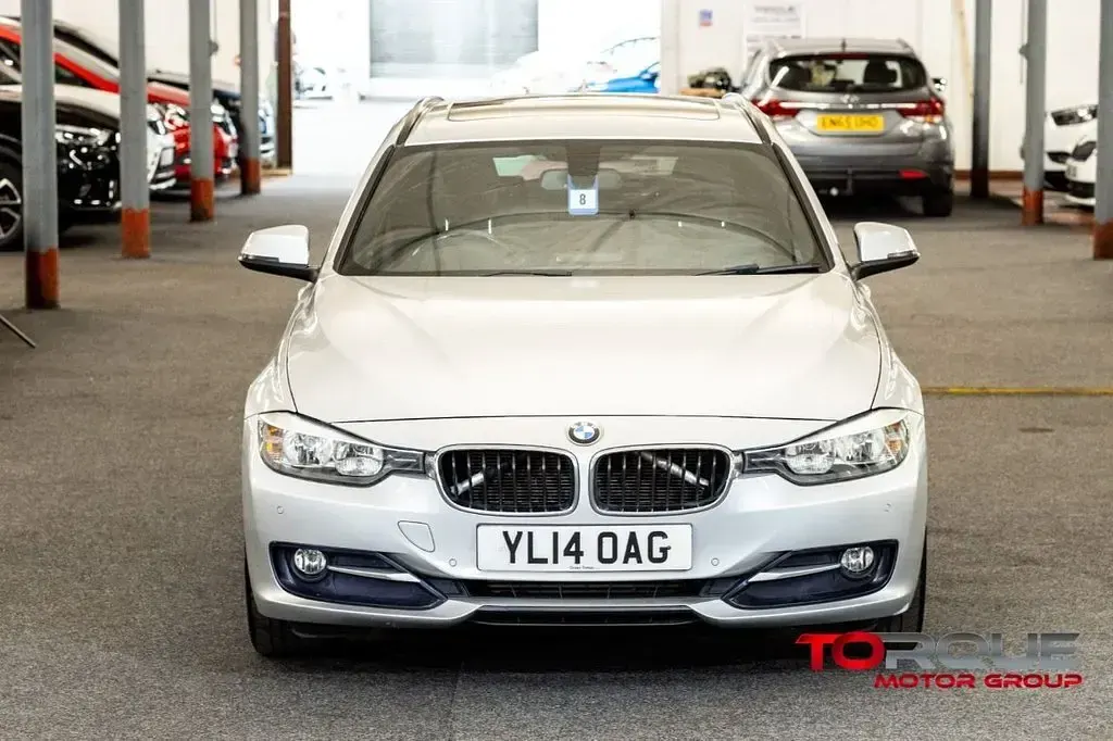 Used BMW 320 Sport Line 184 HP (135 kW) 2014 Silver Estate