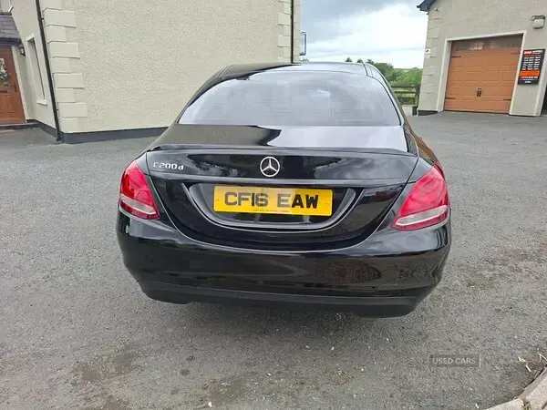 Used Mercedes C200 SE 136 HP (100 kW) 2016 Black Sedan