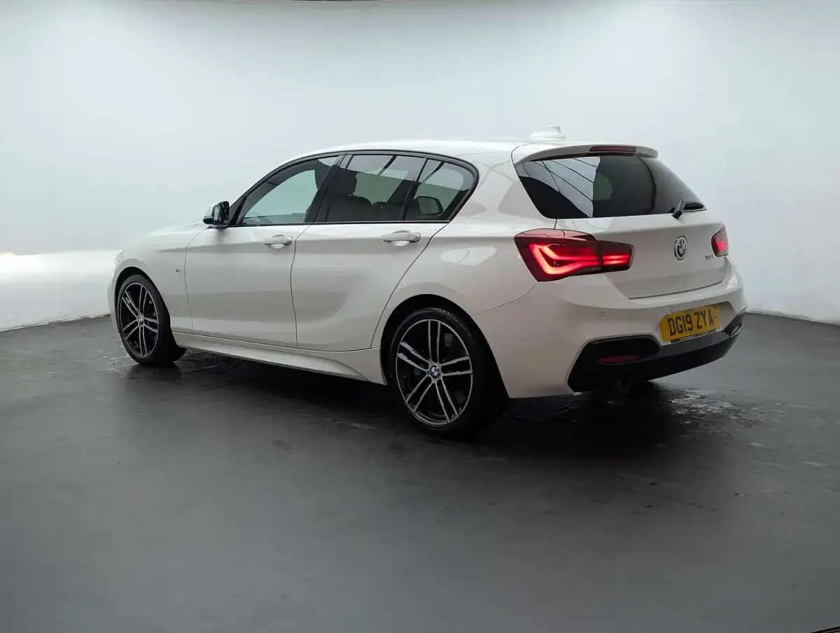Used BMW 118 M Sport 2019 White Hatchback
