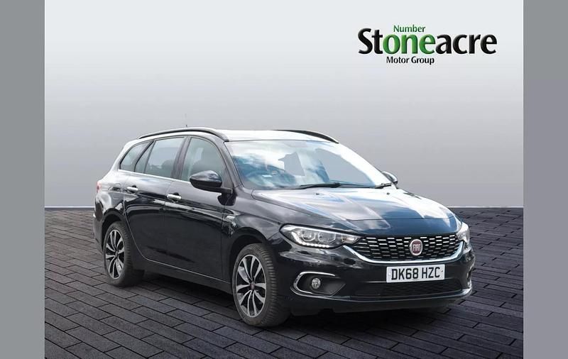 Black Used 2018 Fiat Tipo Lounge Estate | £7,995 - Image 1/4