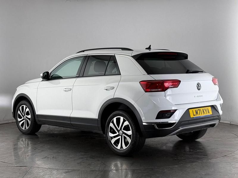 Used VW T-Roc Active 150 HP (110 kW) 2021 White SUV