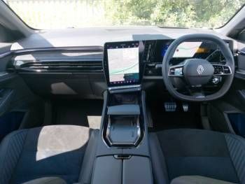 Image 3/4