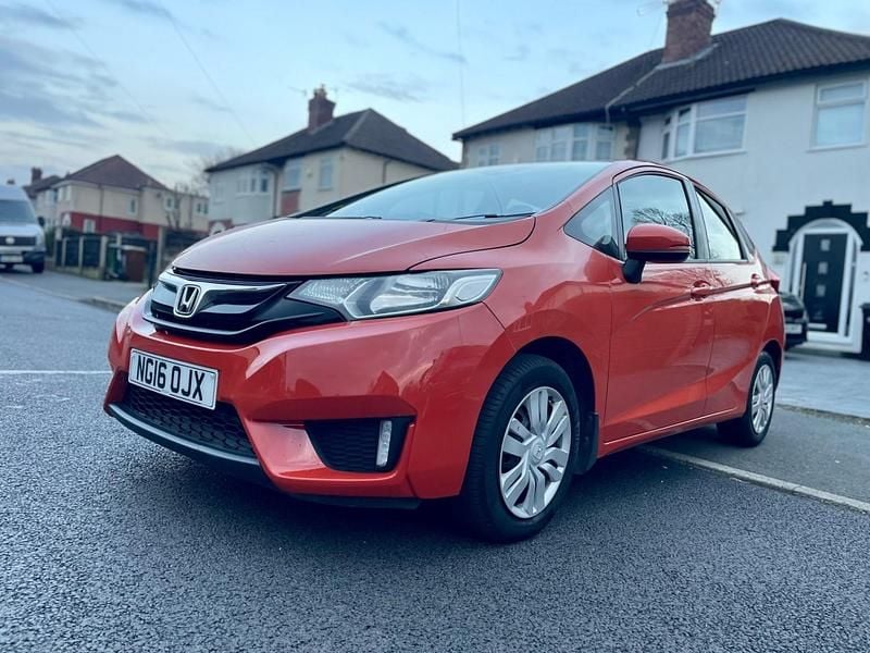 Used Honda Jazz S 2016 Orange Hatchback