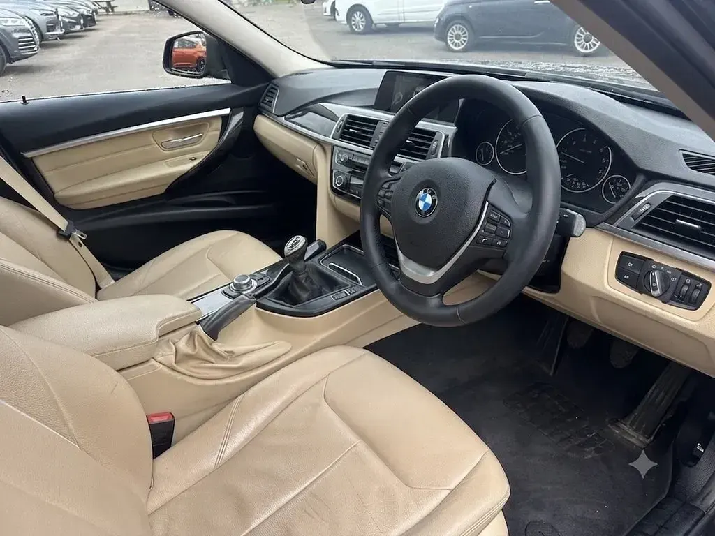 Used BMW 320 Luxury Line 184 HP (135 kW) 2017 Brown Sedan