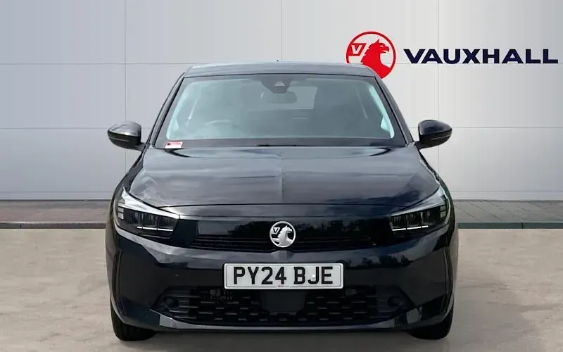 Used Vauxhall Corsa Design Edition 101 HP (74 kW) 2026 Hatchback