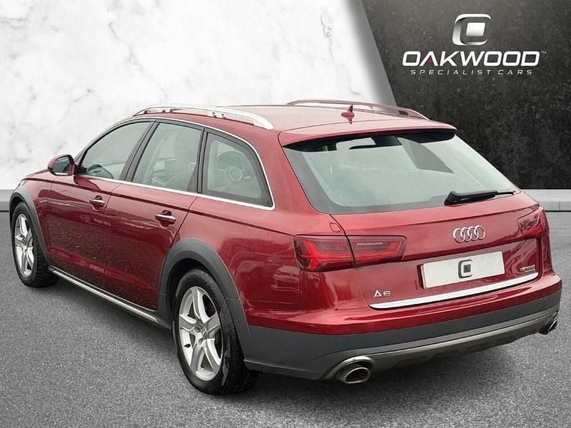 Used Audi A6 Allroad Advanced 272 HP (200 kW) 2016 Red Estate